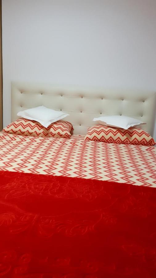 Sophie Apartament Apartment ซินายา ภายนอก รูปภาพ